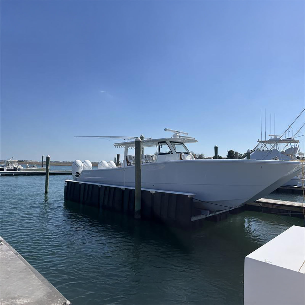 AC Bluetooth/Wi-Fi Boat Lift Blower Motor Control Box: One Lift - Two Motor - Six Valve - Free Floating