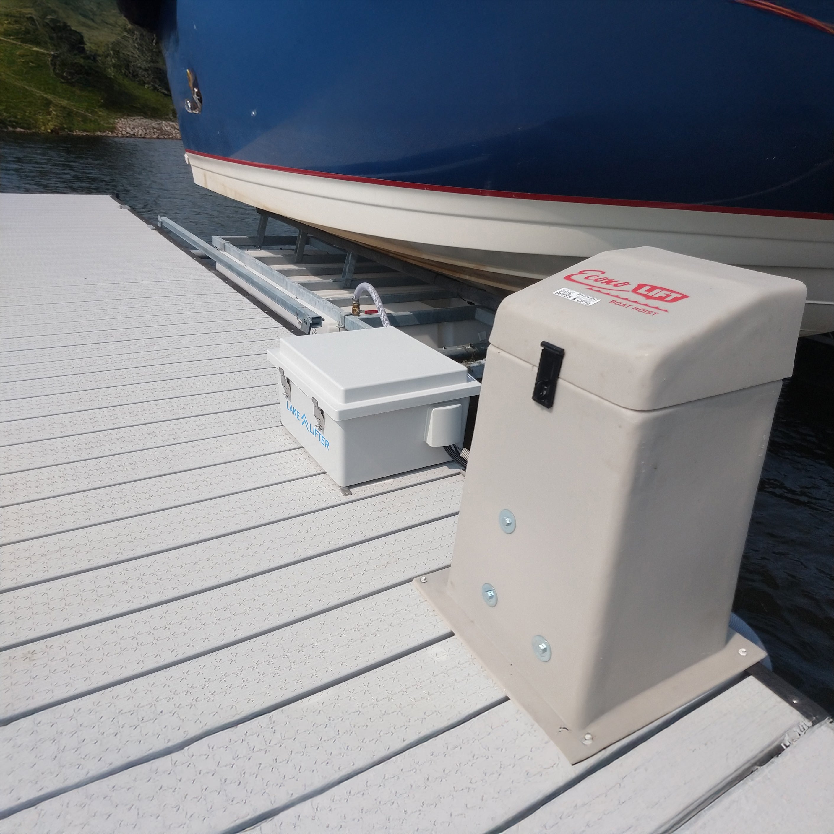 DC Boat Lift Blower Motor System fiberglass box