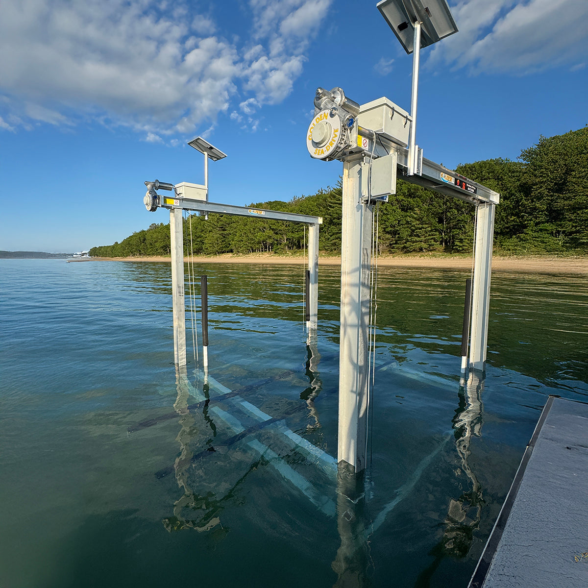 2 DC Boat Hoist Motor + Solar Charging Kit