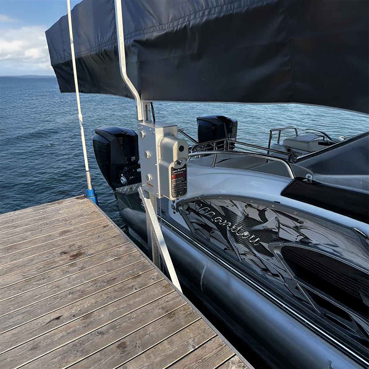 DC Integrated Boat Lift Wireless Direct Drive Motor & 5k Winch Box