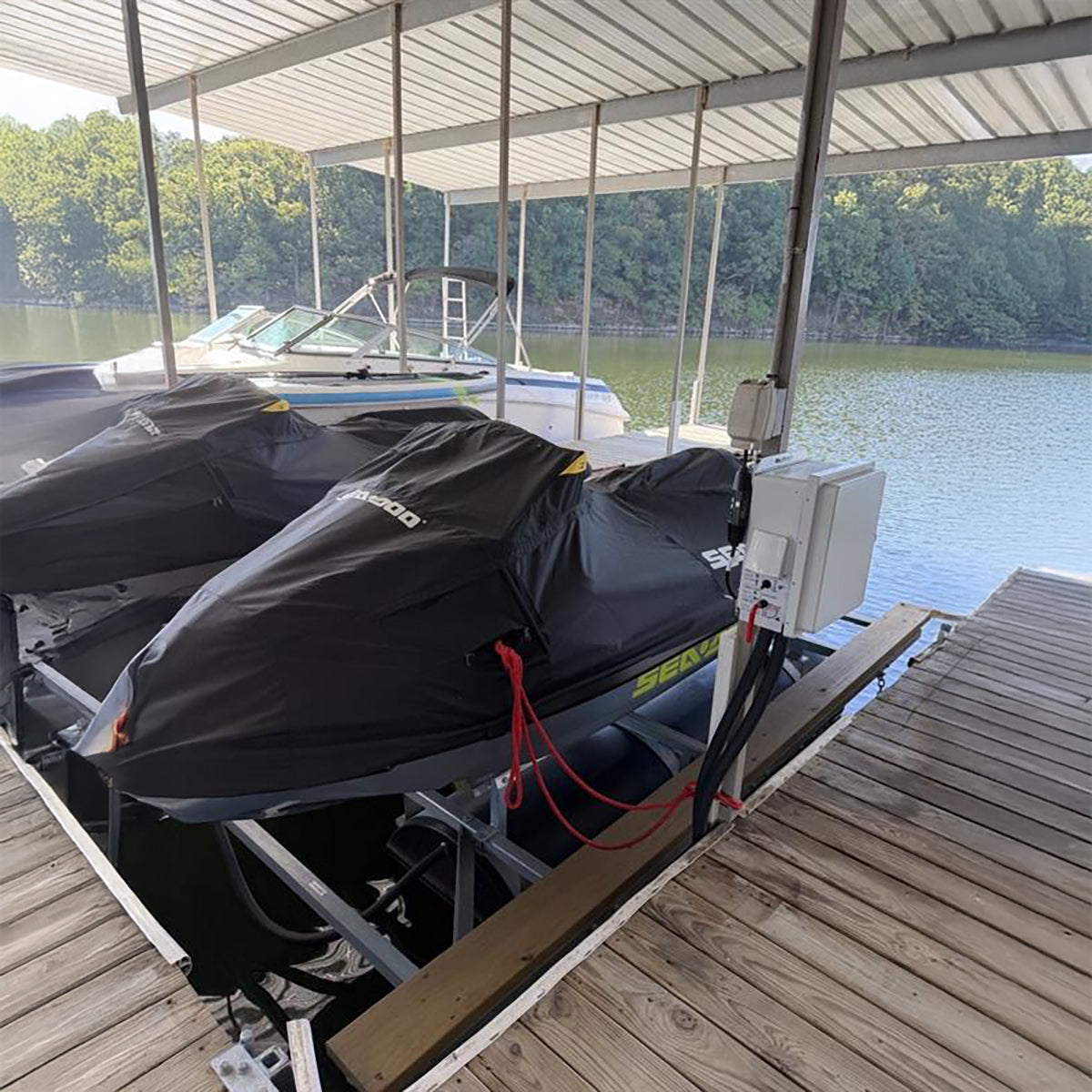 AC Bluetooth/Wi-Fi Boat Lift Blower Motor Control Box  One or Two Lift - Two Motor - Two Valve