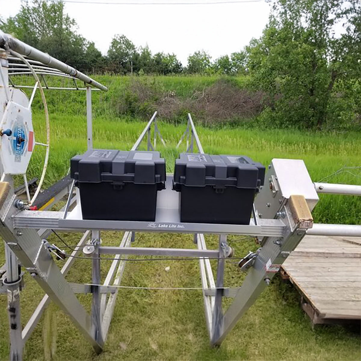 Dual Boat Lift Battery Tray - Cantilever Arm