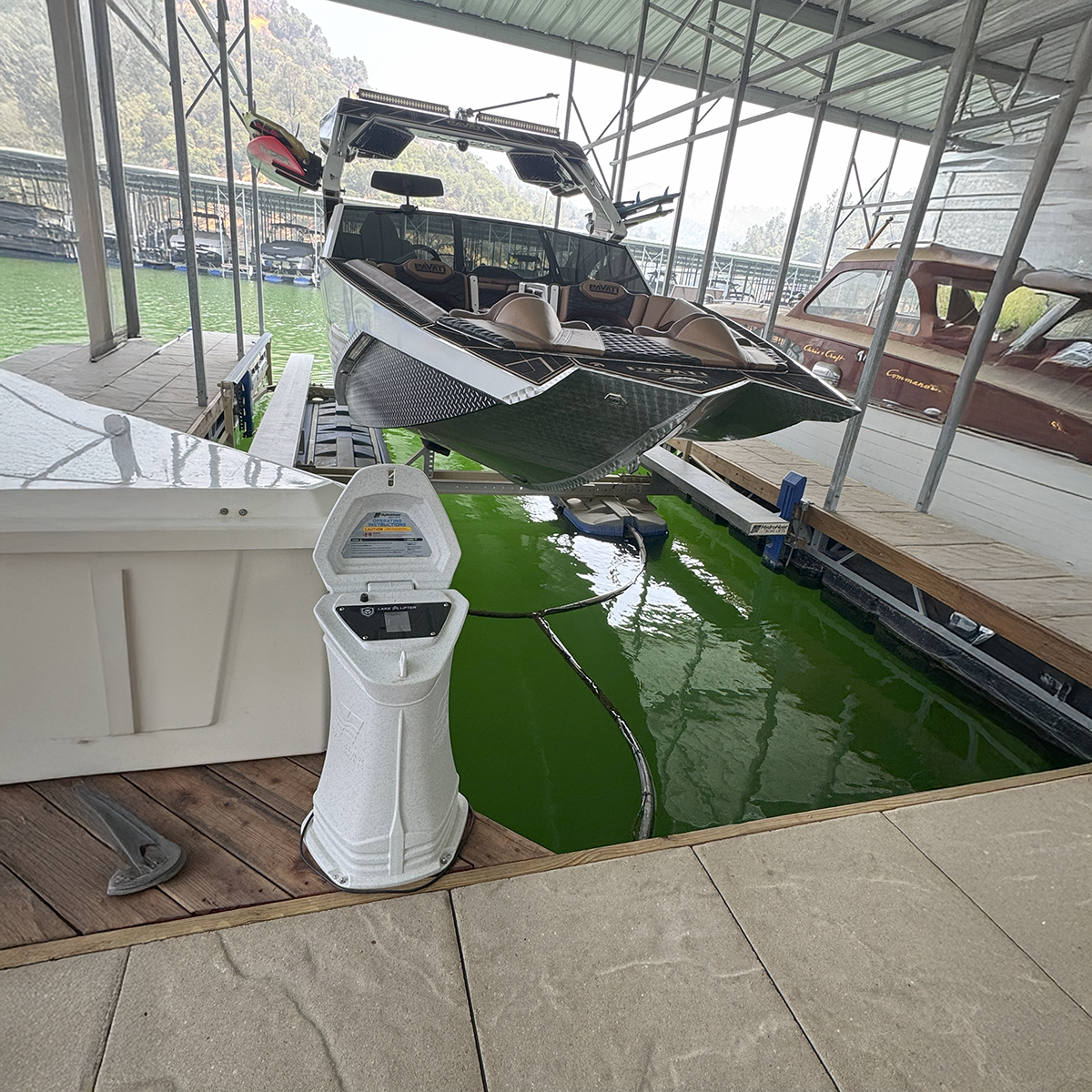 Bluetooth/Wi-Fi Wireless Pro Control Panel for Triton HydroHoist